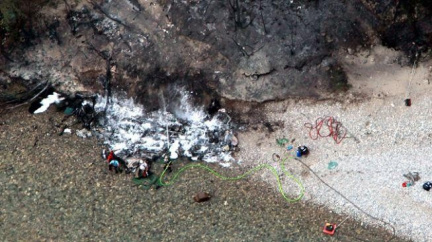 Tragédie ve Francii: Při havárii vrtulníku přišlo o život šest lidí 