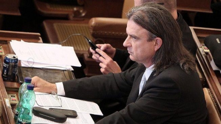 Chaloupka (VV): Bambula Parkanová jim tam dělala kšefty. A Hanáková je další na ráně