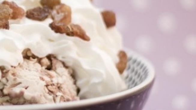 Do Londýna na zmrzlinu z mateřského mléka