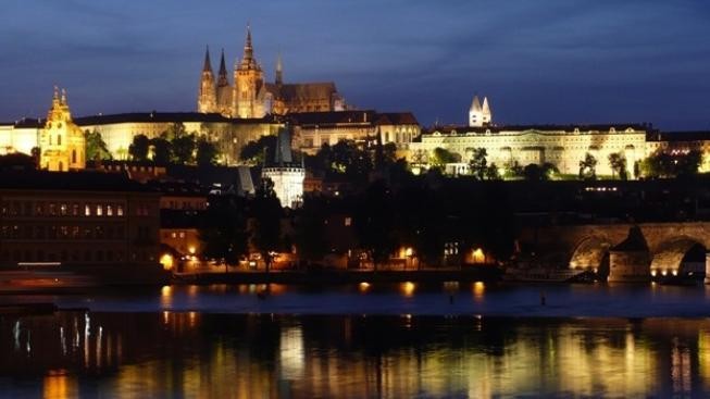 ČSSD chce prodloužit funkční období prezidenta na šest let