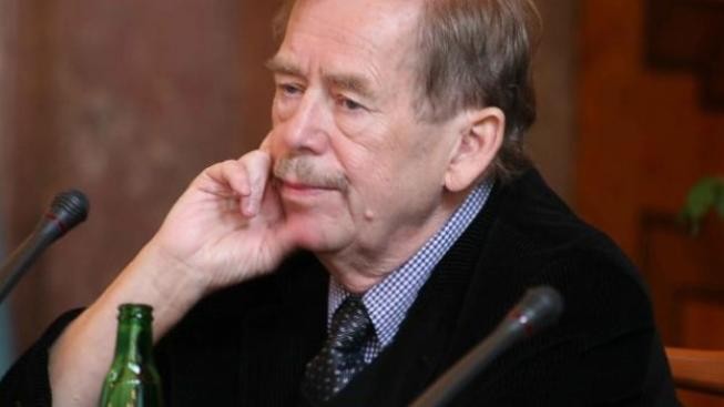 Havel: Kaddáfí byl brán jako kuriozní šašek, je to však zločinec