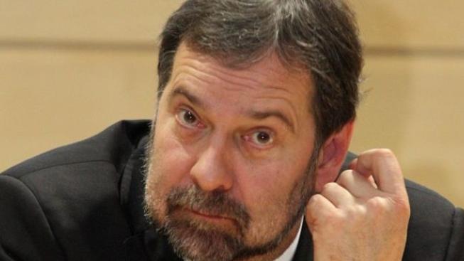 John má problém s velením hasičů. Urazilo se kvůli jeho auditu