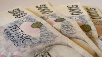 Komerční banka loni zvýšila zisk o víc než pětinu na 13,3 mld. Kč 