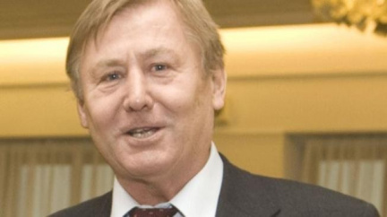 Zákon o třetím odboji prý adoruje terorismus. Vládní poslanci odešli ze sálu