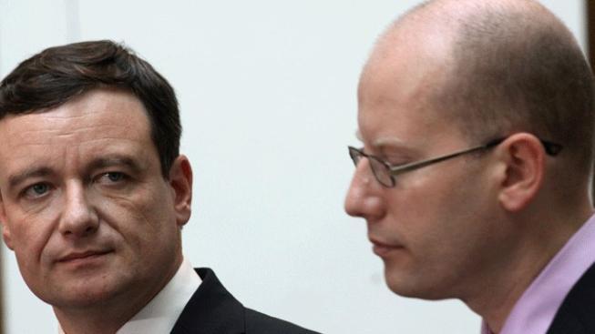 Rath ještě přitvrdil. Našel v ČSSD pátou kolonu pravice