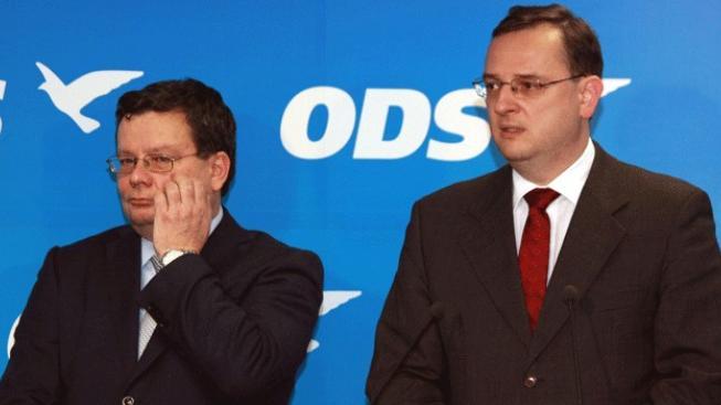 Lokální ODSky spílají straně. Ta jim hrozí za spolupráci s KSČM