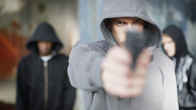 Proč střelba v Auroře nezmění diskusi o zbraních