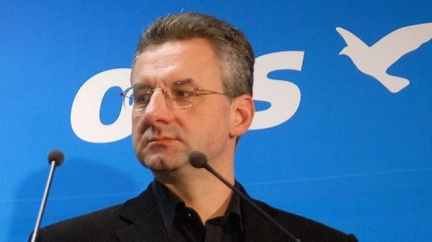 Zahradil z ODS by jako první Čech mohl stanout v čele frakce EP 