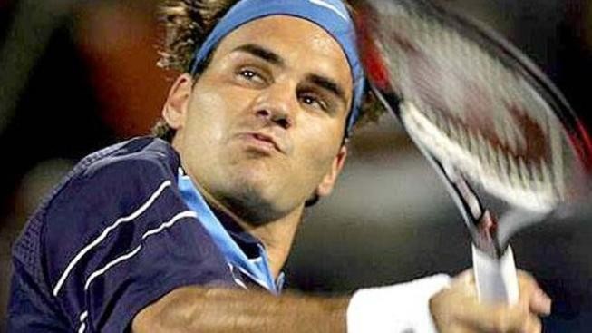 Federer rozdrtil Wawrinku, v semifinále může narazit na Berdycha