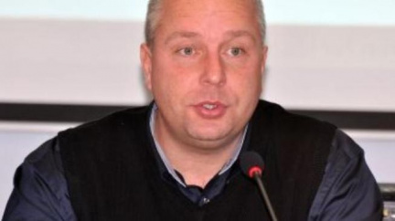 ´Kmotr´ ČSSD Benda podal na Bártu trestní oznámení