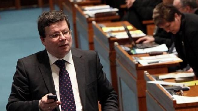 Vondra zbavil mlčenlivosti bývalého šéfa rozvědky, vývoj v aféře Barták?