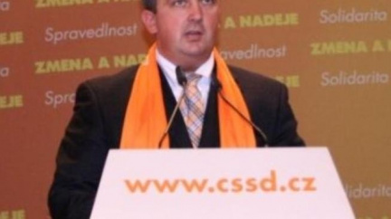  Petr Hulinský obhájil funkci předsedy pražské ČSSD