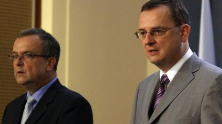 Nečas se omluvil Michálkovi: Nemám důkazy, že mě chtěl nahrávat