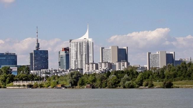 Ve Vídni dodnes stojí protiletecké věže z války, je v nich muzeum 