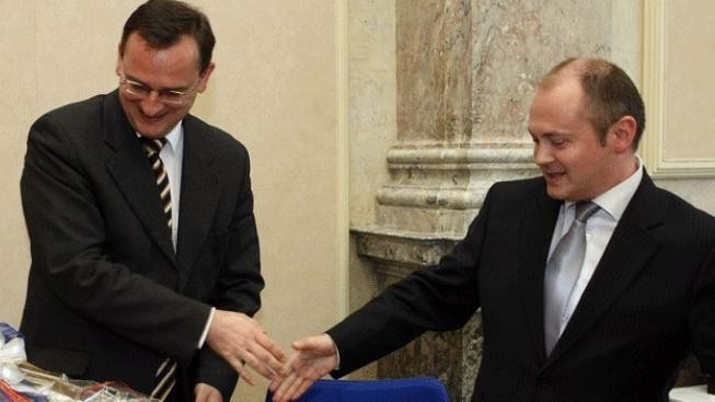 Změny v lůžkové péči: Hašek a Nečas domluvili spolupráci