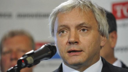 Poslanec o "průseru", který prý způsobil Jan Fischer: Připravte si peněženky