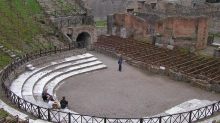 V Pompejích se zřítila jedna z nejlépe uchovávaných památek 