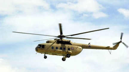  Rusové pohřešovali vrtulník, ten mezitím hasil požár