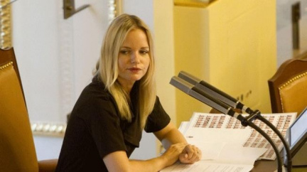 Klasnová (VV): Politologové jsou jen teoretici. Z vlády neutečeme