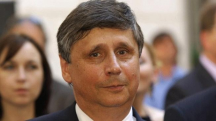 Fischer v knize: Topolánkovi neodpustím. Myslel jsem na tátu Otu