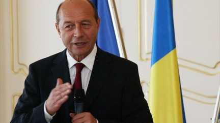 Rumunský prezident rezignoval na svůj úřad. EU je znepokojena