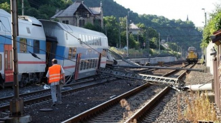 Strojvůdce, který zavinil nehodu vlaku u Ústí, byl neléčený diabetik