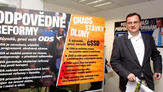 Nečas tvrdí: Přímou volbu prezidenta stále chceme. ČSSD nevěří