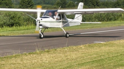 Při havárii letounu u Mostu zahynuli dva muži