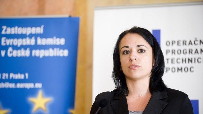 Padá klec. Soud poslal dva ze čtyř obviněných kvůli eurodotacím do vazby