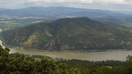 Voda v Dunaji v normálu, kal z hliníkárny ji zřejmě nepoškodil 