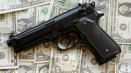 Rozpočtový deficit USA za loňský rok druhý nejvyšší od války