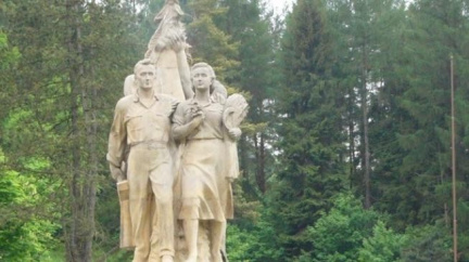 Vypálení obce Javoříčko se věnuje vůbec první dokumentární film 