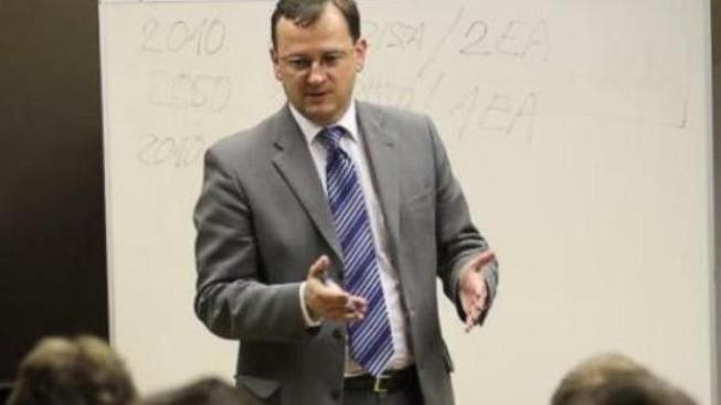 Nečas: Vláda chce reformu vysokých škol a dosáhnout kvality