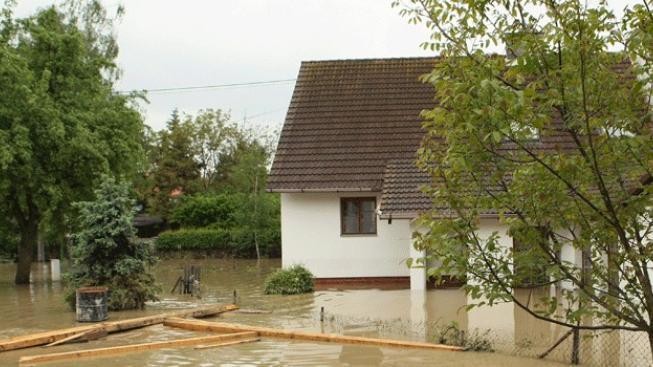 Velká voda ustupuje, ohrožení je na Ploučnici či Cidlině