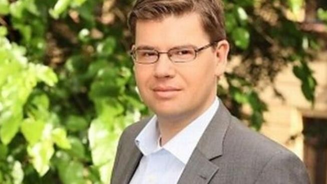 Nejpopulárnějším politikem je poprvé Pospíšil, John ztrácí