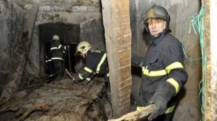 V Hranicích spadla část domu, pod sutinami zemřel člověk