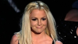 Britney Spearsová čelí obvinění ze sexuálního obtěžování 