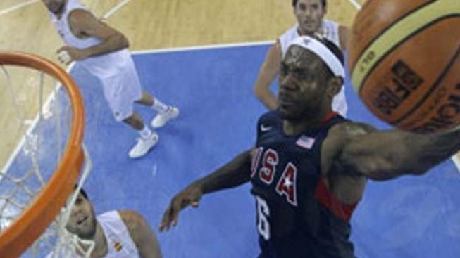 Basketbalisté USA snadno prošli přes Angolu do čtvrtfinále MS 