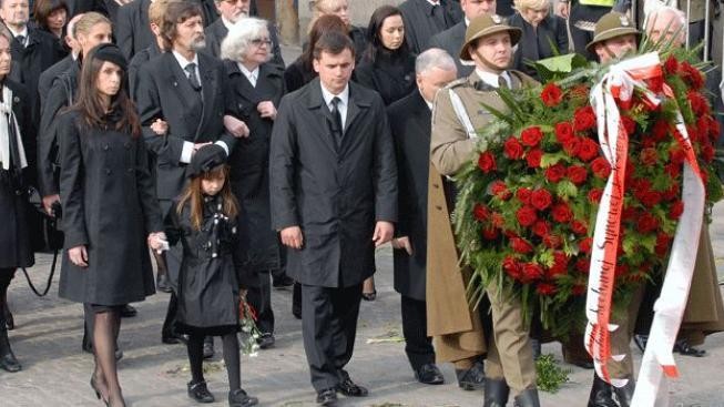 Kaczyński popřel, že chce odstoupit z vedení strany PiS