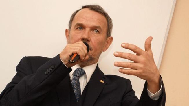 Hájek ´bojuje´ proti EU vztyčenou vlajkou jižanské Konfederace