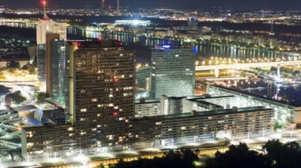 Vídeň je možné vidět z nové dřevěné rozhledny Bahnorama 