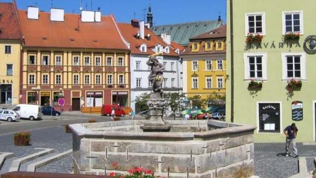 Chebu sbírají k výročí města osudy lidí, chtějí jich mít 950 