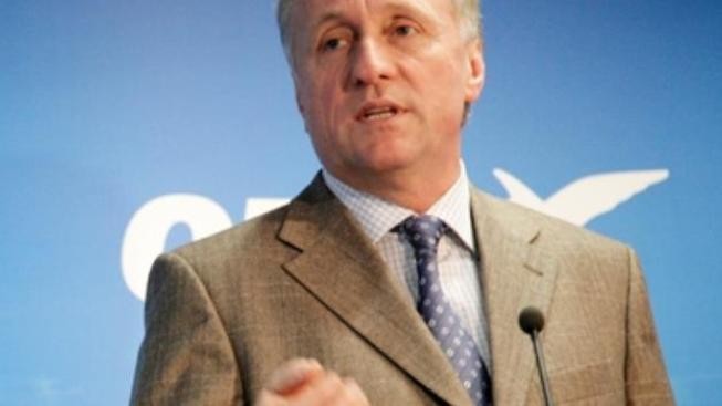 Topolánek ´kope ze záhrobí´ do vlády a ODS