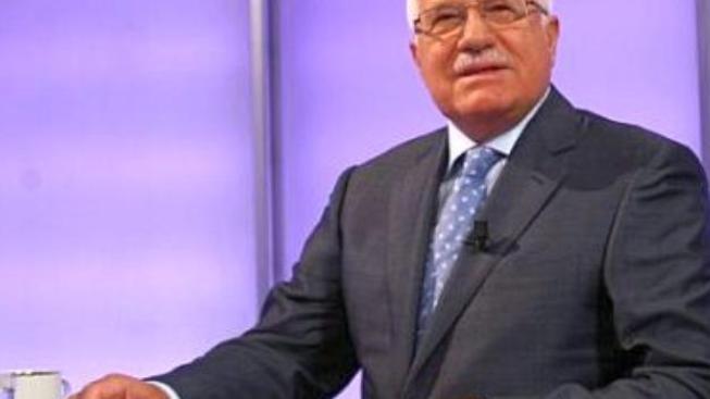 Václav a Livie Klausovi na soukromých kanálech. V ČT ne