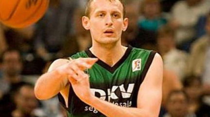 Basketbalista Bartoň bude hrát španělskou ligu za Fuenlabradu