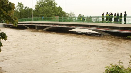 Počet obětí záplav v indické části Kašmíru vzrostl na 85 