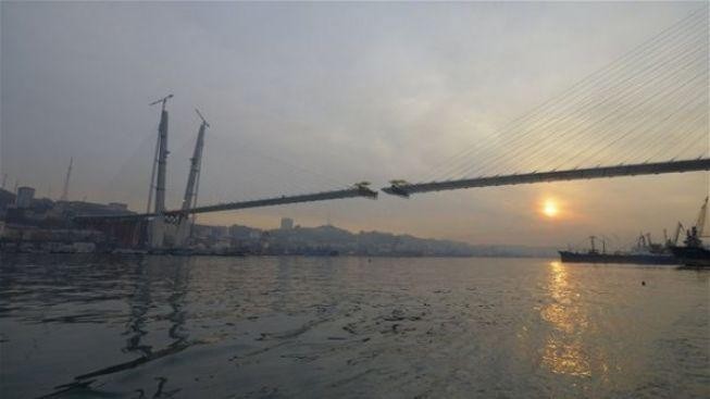 Rusové otevřeli nejdelší lanový most na světě