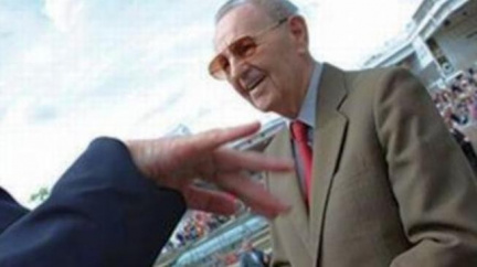 Jakeš věří v návrat socialismu. Soudruzi se jeho slov nebojí