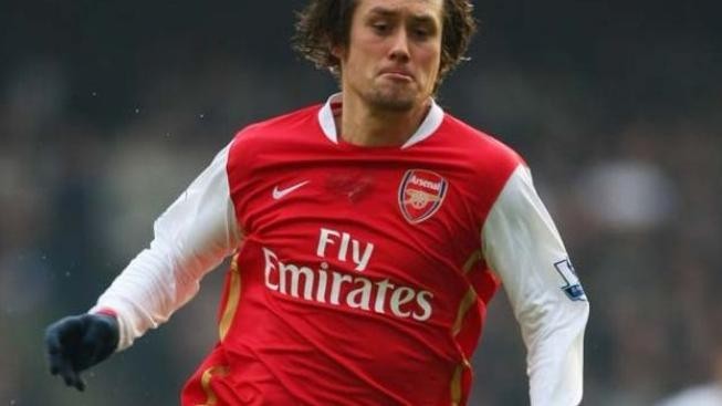 Rosický zahájil přípravu Arsenalu jako kapitán 