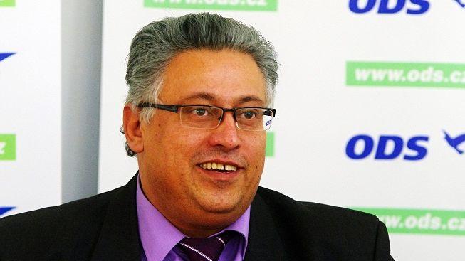 Gazdíku, to Kalousek se bojí, ne Nečas, vzkazuje Nwelati